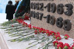 Югорчане почтили память воинов, погибших в локальных конфликтах