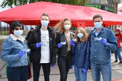 В Югорске голосуют всей семьей