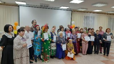 В Центральной городской библиотеке А.И. Харизовой состоялся фестиваль «Серебряные нити: секрет молодости»