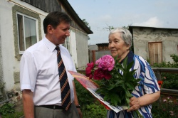 Глава города поздравил ветерана Великой Отечественной войны с 90-летием