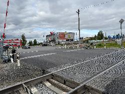 В Югорске отремонтировали участок дороги на железнодорожном переезде