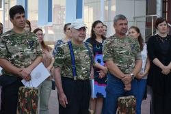 Добровольцев из Югорска проводили на СВО в торжественной обстановке