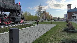 В Югорске проводится акарицидная обработка территорий