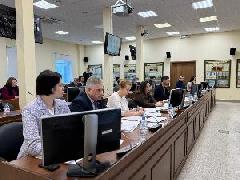 Состоялось совместное заседание постоянных комиссий Думы города Югорска по бюджету и налогам и по экономической политике