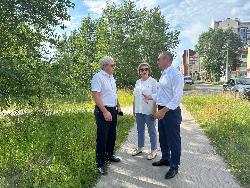 Депутаты Думы Югорска продолжают обходы своих избирательных округов