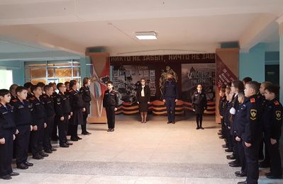 В честь Дня неизвестного солдата в школах Югорска прошли уроки памяти