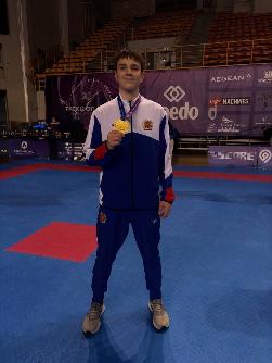 Александр Попов — победитель Первенства Европы по тхэквондо ИТФ
