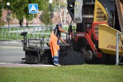 В Югорске продолжается текущий ремонт дорог