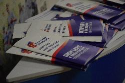 Народные избранники, представители религиозных организаций и молодые общественники делают свой выбор