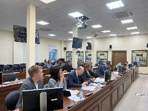 Состоялось заседание комиссии по регламенту нормотворчеству и депутатской 