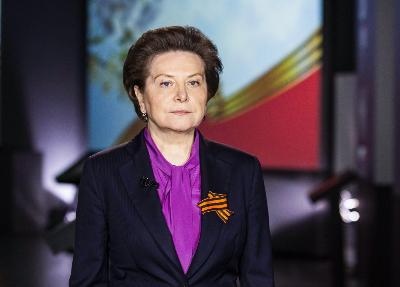 Губернатор Югры Наталья Комарова поздравляет с Днём Победы!