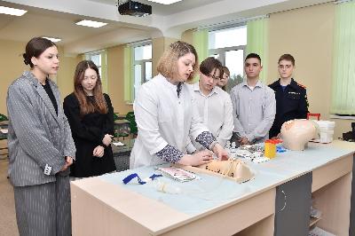 Система профориентации школьников в Югорске - лучшая в округе