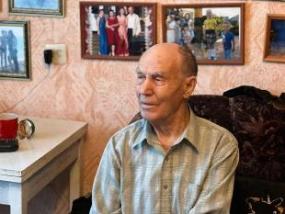 Вчера поздравления с 95-летием принимал участник трудового фронта Казачко Иван Тихонович