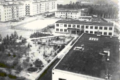 Второй корпус школы №5 в микрорайоне Югорск-2 отметил свой 55-летний юбилей