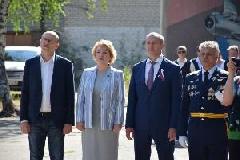 Под крылом самолета... микрорайон Югорск-2 отпраздновал свой день рождения 