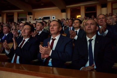 c6e1d98f-3793-4b4c-bfca-fad0f66a7742.jpg c6e1d98f-3793-4b4c-bfca-fad0f66a7742.jpg